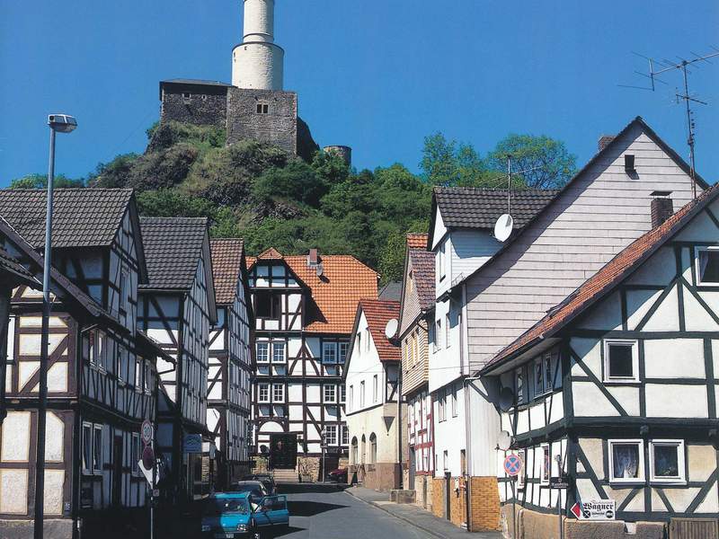 Ortsgeschichte von Felsberg
